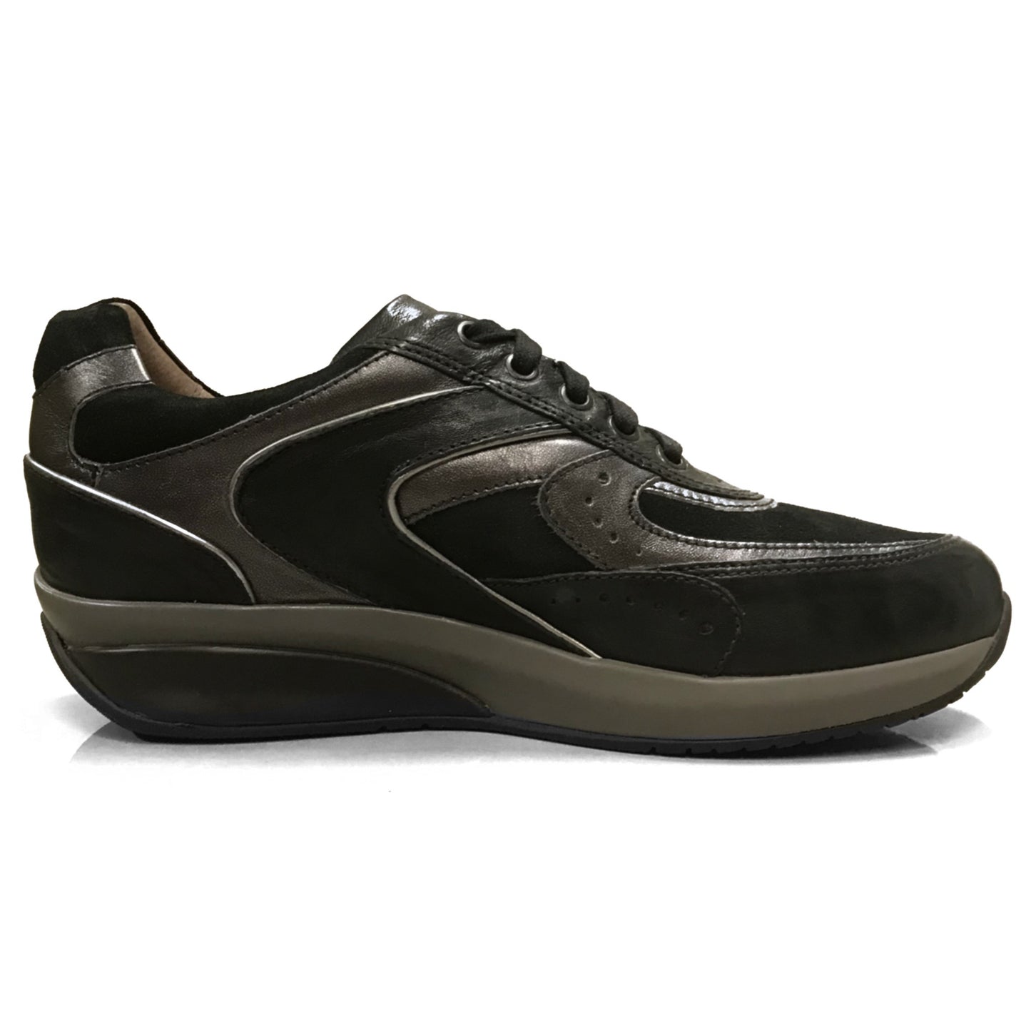Sneakers Uomo NeroGiardini A201400U Vera Pelle e Pelle scamosciata Nero con riporti Argento