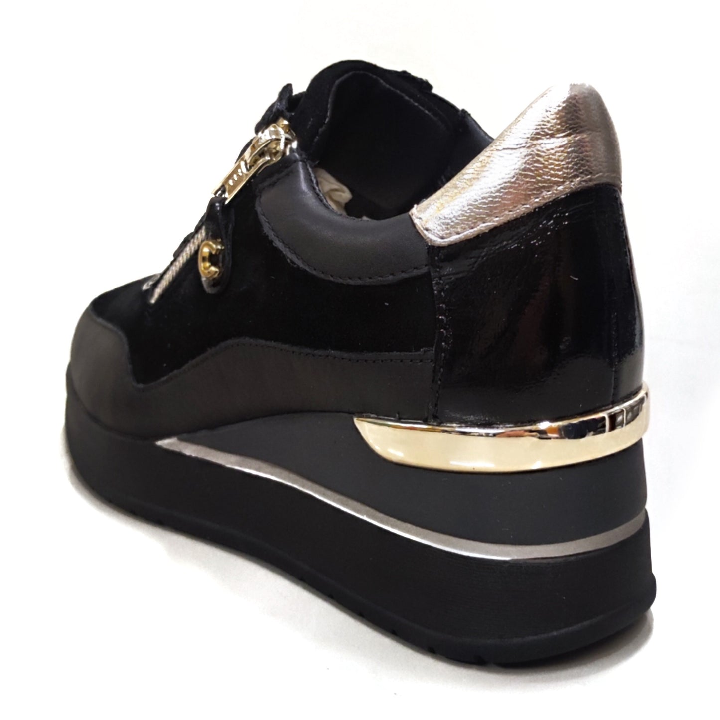 Sneakers Donna Cinzia Soft IV2522440 Nero, Lacci e Zip, Vera Pelle, Pelle Scamosciata Nabuk, dettagli oro