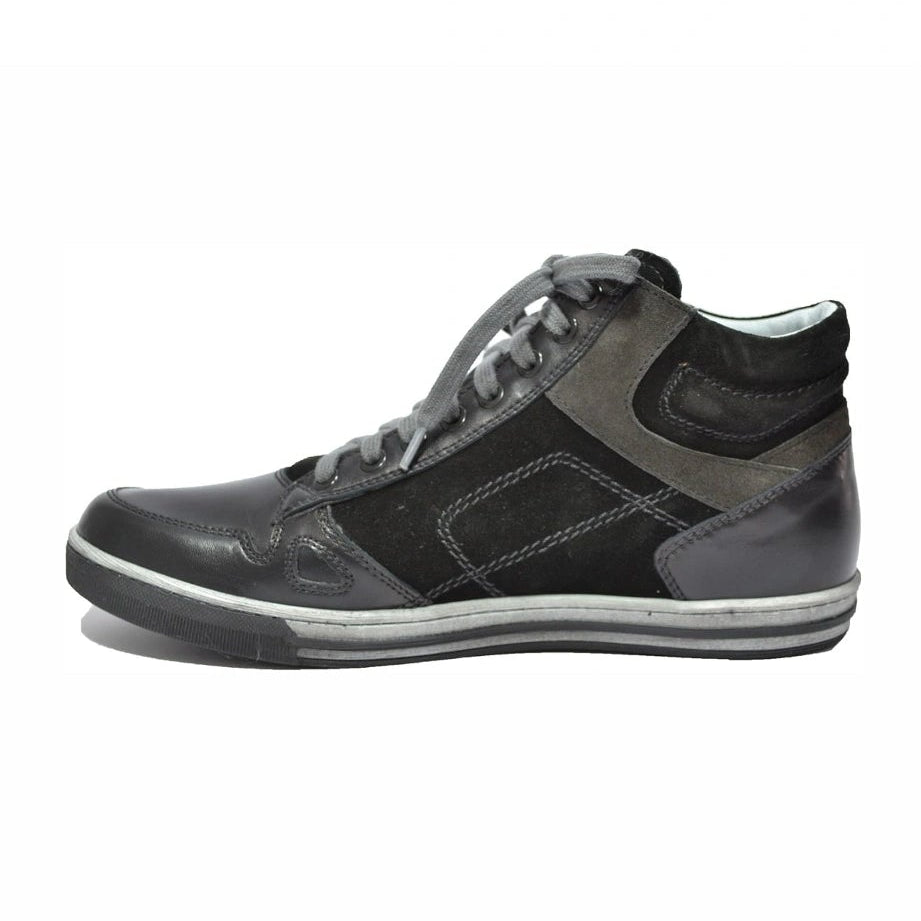 Sneakers stringate Uomo NeroGiardini A503660U Vera Pelle Scamosciata, con zip e lacci, Nero e asfalto, fondo effetto sporco - Numero 40