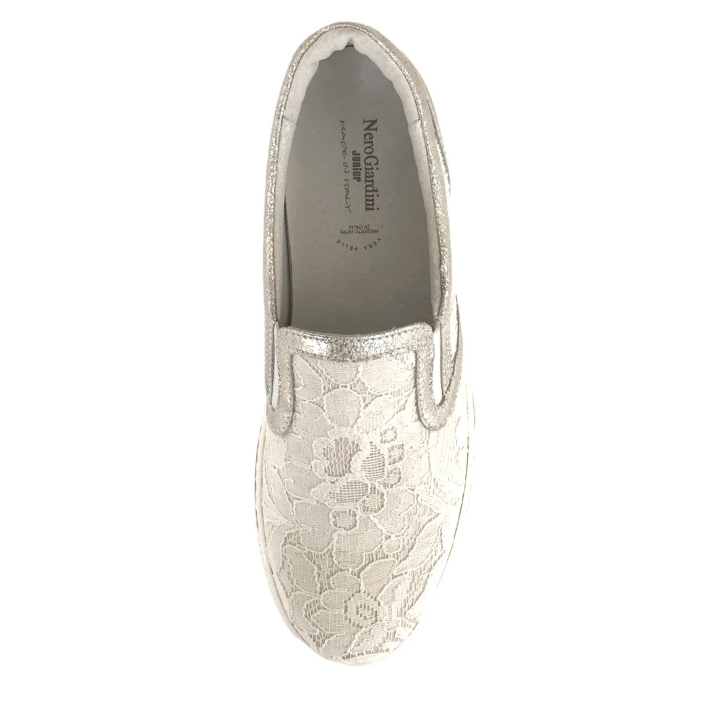 Sneakers bianche slip-on NeroGiardini con elastici laterali, pizzo e inserti vera pelle