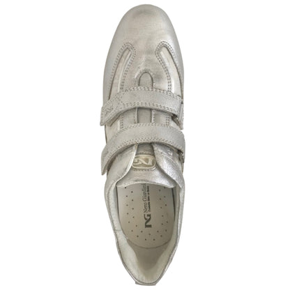 Sneakers basse donna NeroGiardini 279, con doppio strappo, Vera pelle e Tessuto Monogram, Argento, 36 EU