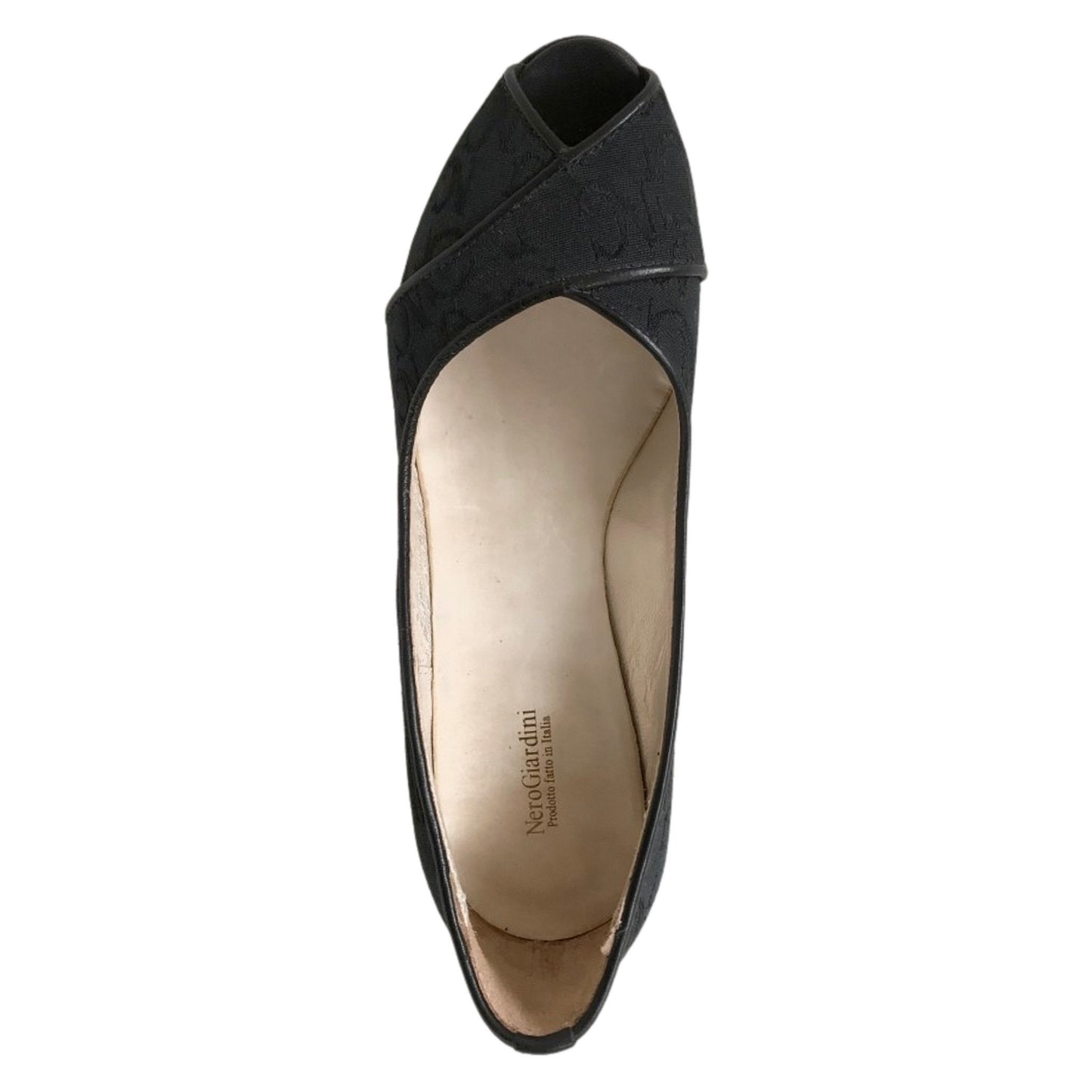 Décolleté spuntate NeroGiardini 00814 Tessuto Monogram, bordi Naplak, Nero