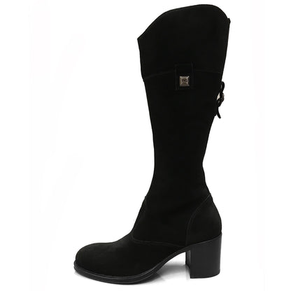 Stivali con tacco a blocco NeroGiardini A005431D Vera Pelle Scamosciata, Cerniera Zip - Colore Nero