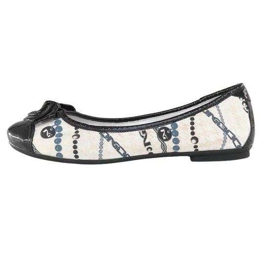 NeroGiardini Ballerine P105672D, Tessuto Monogram Bianco e Beige, Vernice Nera con Fiocco