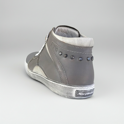 Sneaker Uomo P402462U Vera Pelle Grigio Cenere con Borchie