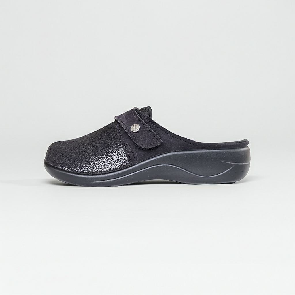Cinzia Soft NC3335M, Pantofole Donna in Vera Pelle, Nero, con Strappo e Plantare Estraibile