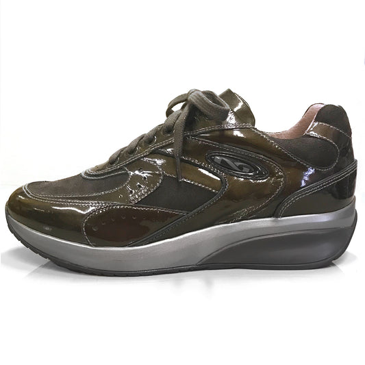 Sneakers stringata Donna NeroGiardini A207732D Zeppa 3 cm, Vernice Grafite e Vera Pelle di Camoscio Antracite - Numero 38 (EU)