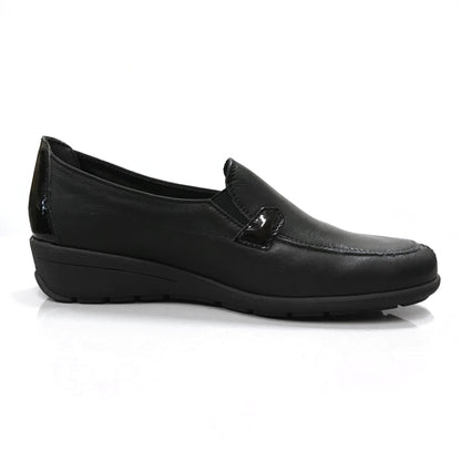 Mocassini Donna Cinzia Soft 7083 - Zeppa Bassa, Elastico Laterale, Vera Pelle, Riporti Vernice Nero