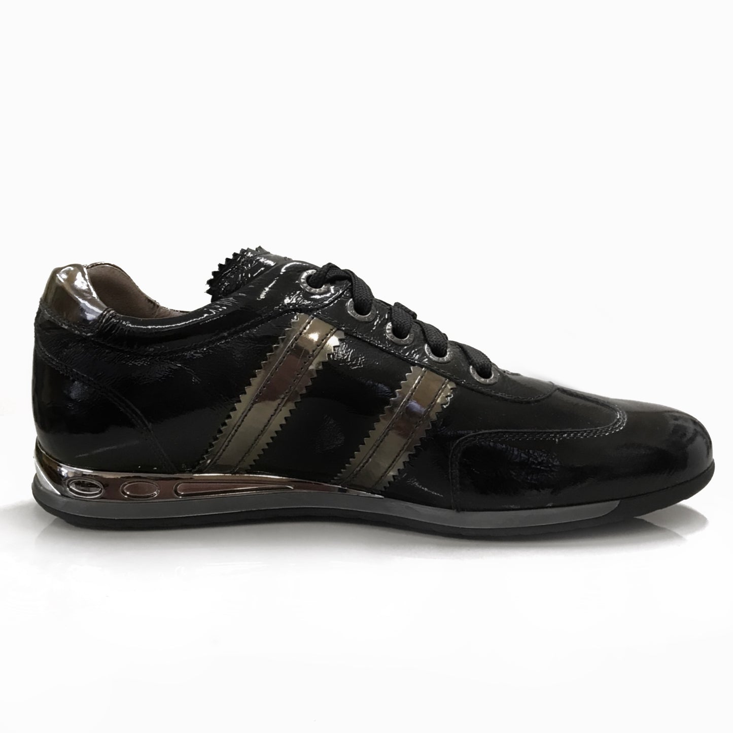 Sneakers Uomo NeroGiardini A907912 in Vera Pelle e Vernice, con Inserti Specchiati, Lacci, Colore Nero - Numero 43