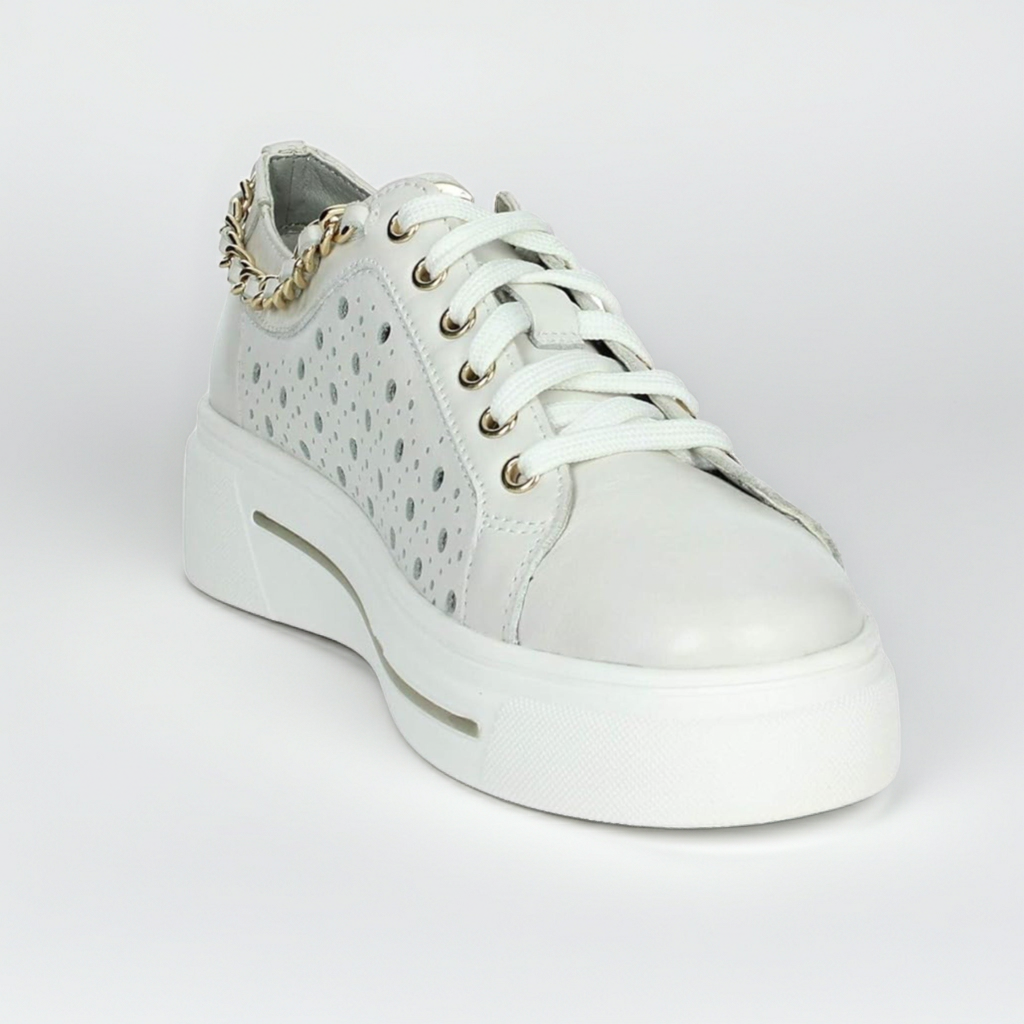 Sneakers Donna Bianche Cinzia Soft in Pelle Traforata con Plantare Estraibile, catena oro, platform IV1021472 - 003
