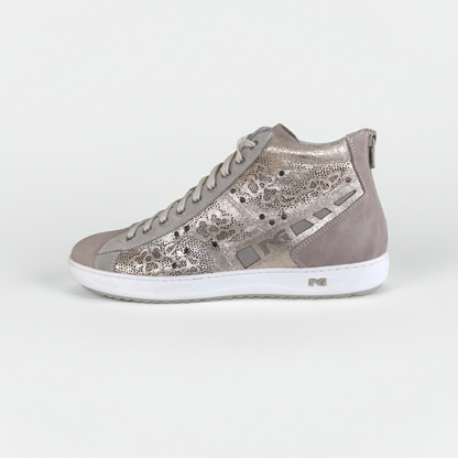 Sneakers Donna NeroGiardini Vera Pelle Sabbia Platino Lacci e zip - 40 EU