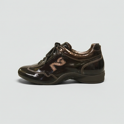 Sneakers stringate Donna NeroGiardini 460 - Fondo Basso, Vera Pelle Naplak, Vernice, Testa di Moro, Logo NG con brillantini