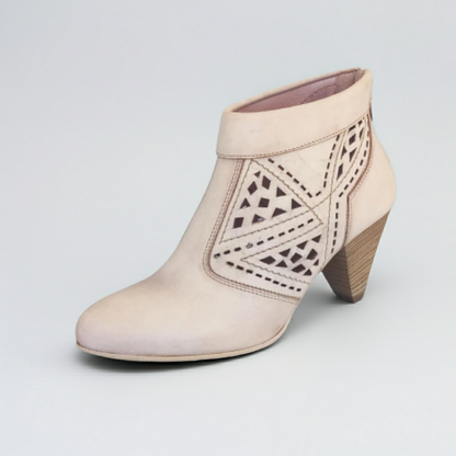Tronchetti Donna P308641D Vera Pelle Traforata Beige Tacco a cono