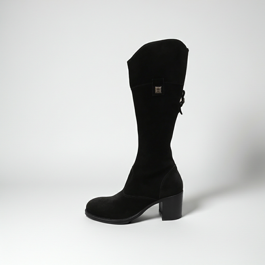 Stivali con tacco a blocco NeroGiardini A005431D Vera Pelle Scamosciata, Cerniera Zip - Colore Nero