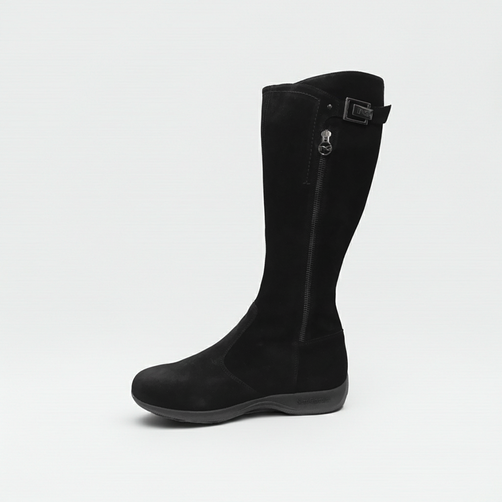 Stivali bassi Donna NeroGiardini A005102D Vera Pelle Scamosciata, Fondo gomma, Cerniera Zip - Colore Nero