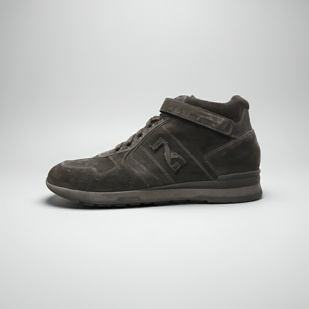 Sneakers alla caviglia Uomo NeroGiardini A100791U Vera Pelle Scamosciata con chiusura a strappo e lacci - Grigio Antracite