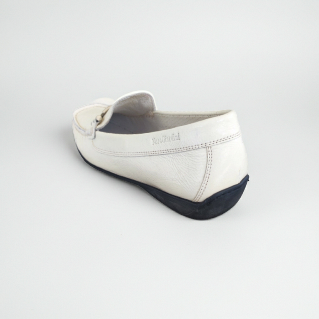 Mocassini Donna NeroGiardini 10002 Naplak Vernice Bianco, 37 EU
