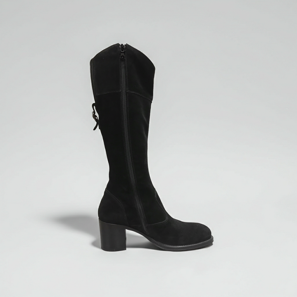 Stivali con tacco a blocco NeroGiardini A005431D Vera Pelle Scamosciata, Cerniera Zip - Colore Nero