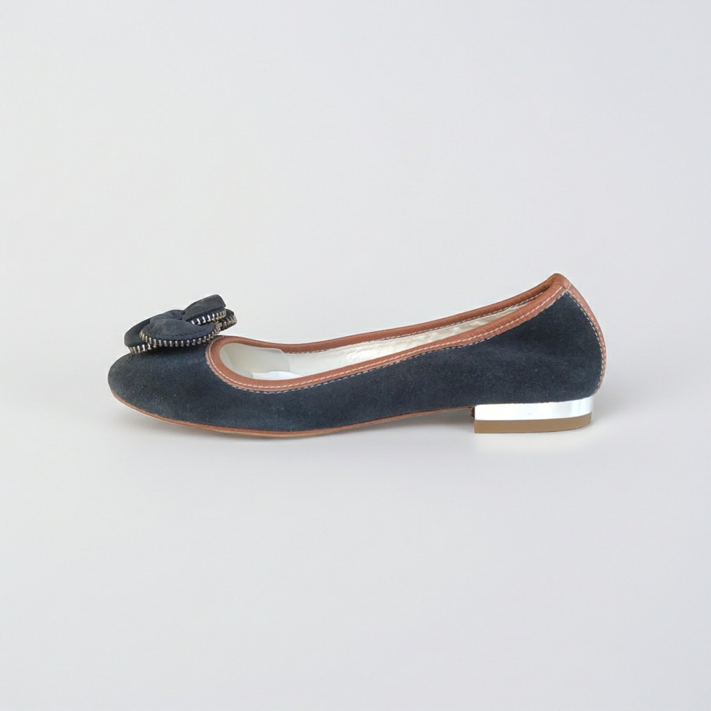 Ballerine NeroGiardini Tacco Basso camoscio Blu Avio con Finiture in Pelle Cuoio