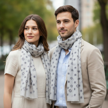 Foulard Bianco Sciarpa Leggera con Stampe Blu