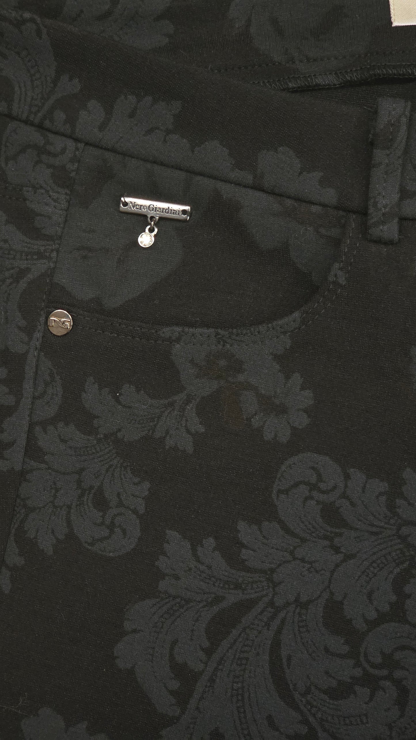 Pantaloni damascato da donna, elasticizzati, Nero Giardini, Nero, Bottone Gioiello