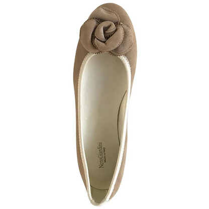 Ballerine NeroGiardini Tacco Basso camoscio Beige con riporti in Pelle