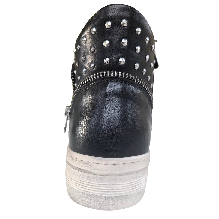 Sneakers Donna NeroGiardini A513500D, Vera Pelle, con lacci e zip, borchie