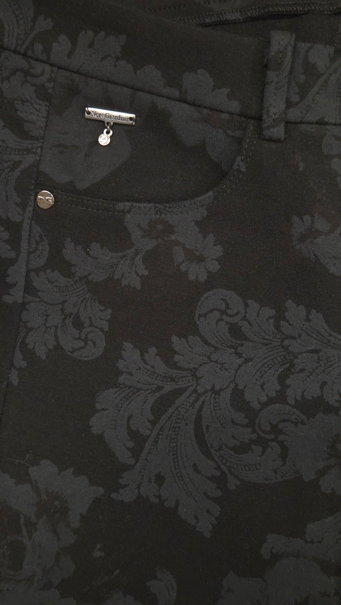 Pantaloni damascato da donna, elasticizzati, Nero Giardini, Nero, Bottone Gioiello