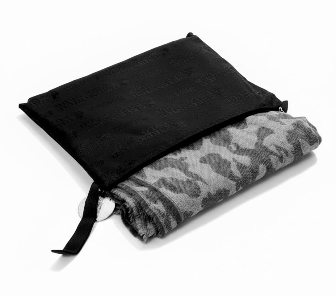 Sciarpa Greenwich Polo Club stampa mimetica Grigio e Nero, con custodia pochette