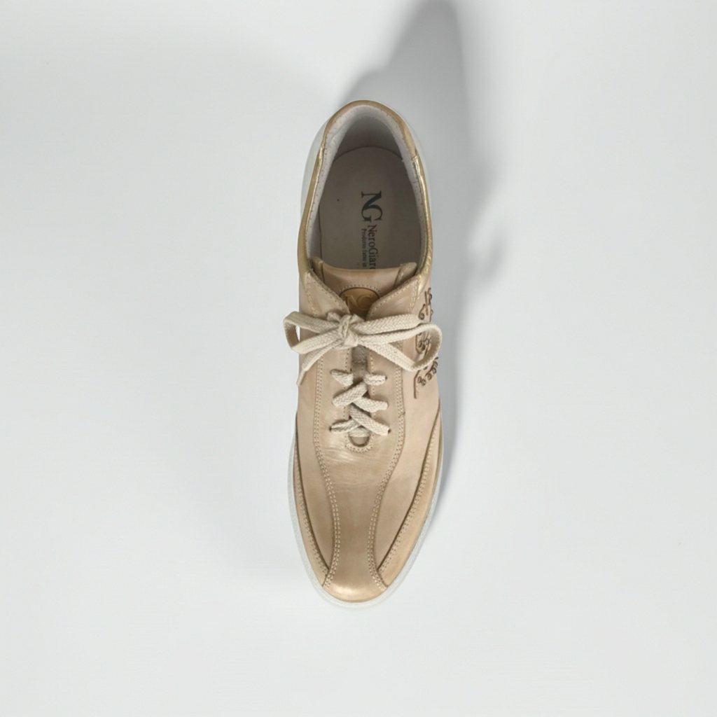 Sneakers donna NeroGiardini 00602 zeppa  beige sabbia laminato oro - 38 (EU)