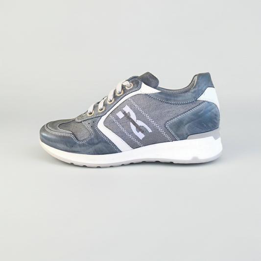 Sneakers Donna NeroGiardini P207022D Vera Pelle e Tessuto Blu Navy e Bianco, 39 EU