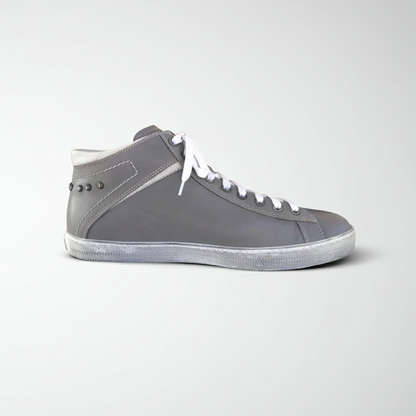 Sneaker Uomo P402462U Vera Pelle Grigio Cenere con Borchie