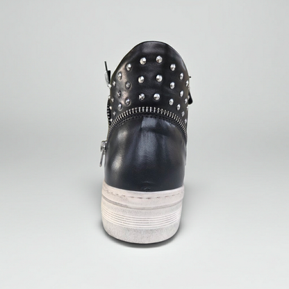 Sneakers Donna NeroGiardini A513500D, Vera Pelle, con lacci e zip, borchie